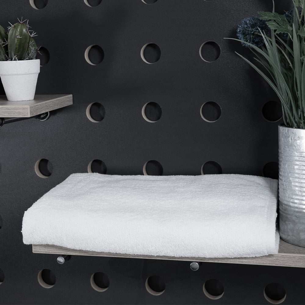 Experience luxury with our premium hand towel. The Boucle-Dobby weave enhances absorbency and durability, making it ideal for everyday use. Enjoy softness and comfort with every touch; it improves your bathroom experience.